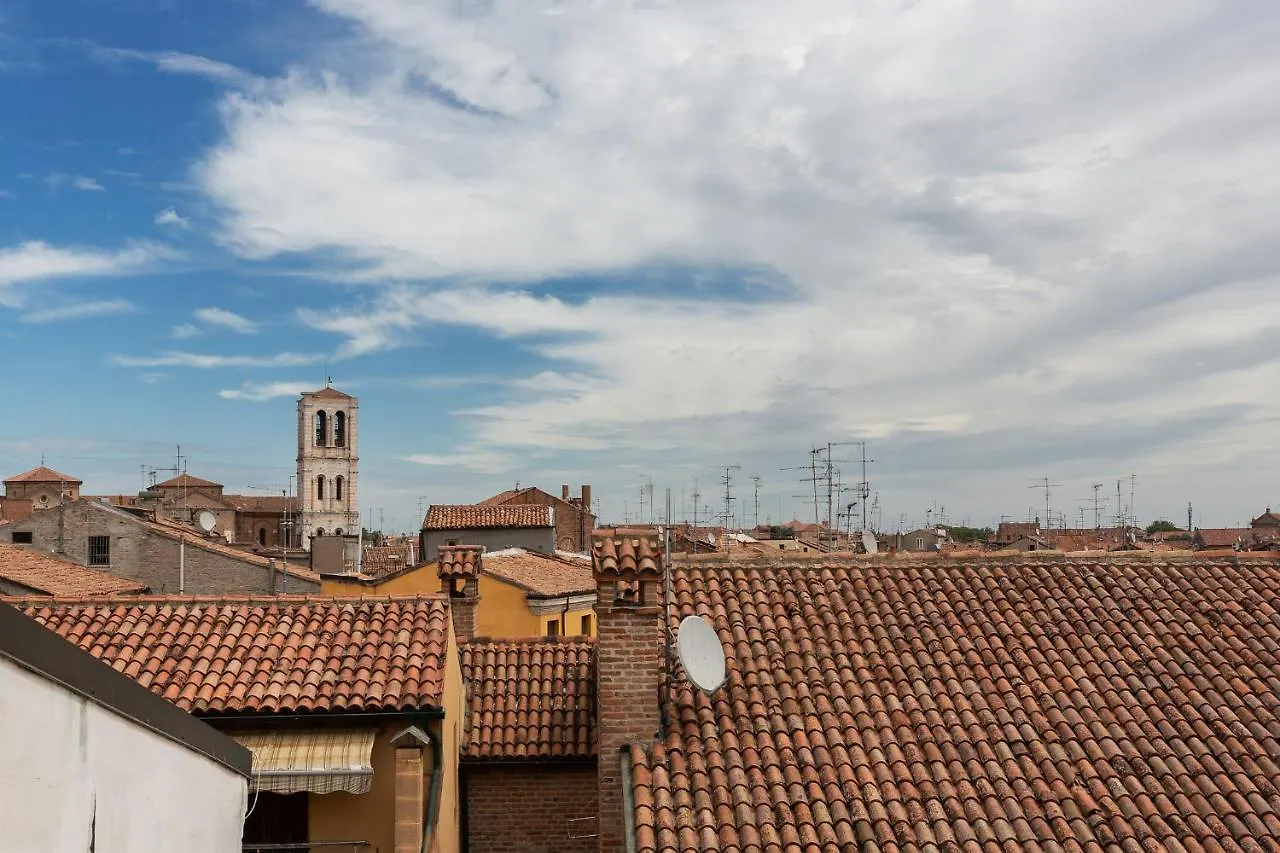 Ferrara Mayr White Apartment